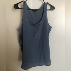 Women’s Banana Republic Sleeveless Blue Top - Size L